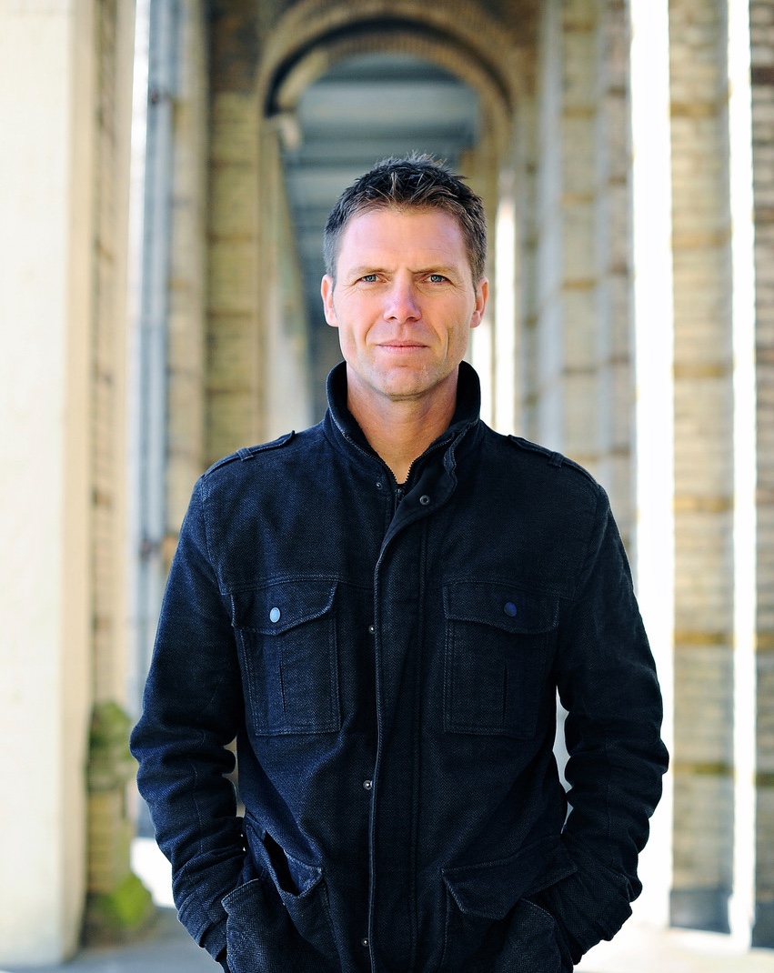 Nick Wallis - Read Media